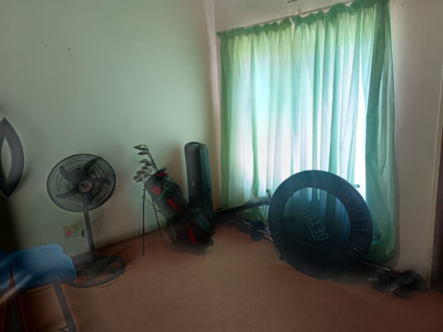 5 Bedroom Property for Sale in Carters Glen Northern Cape